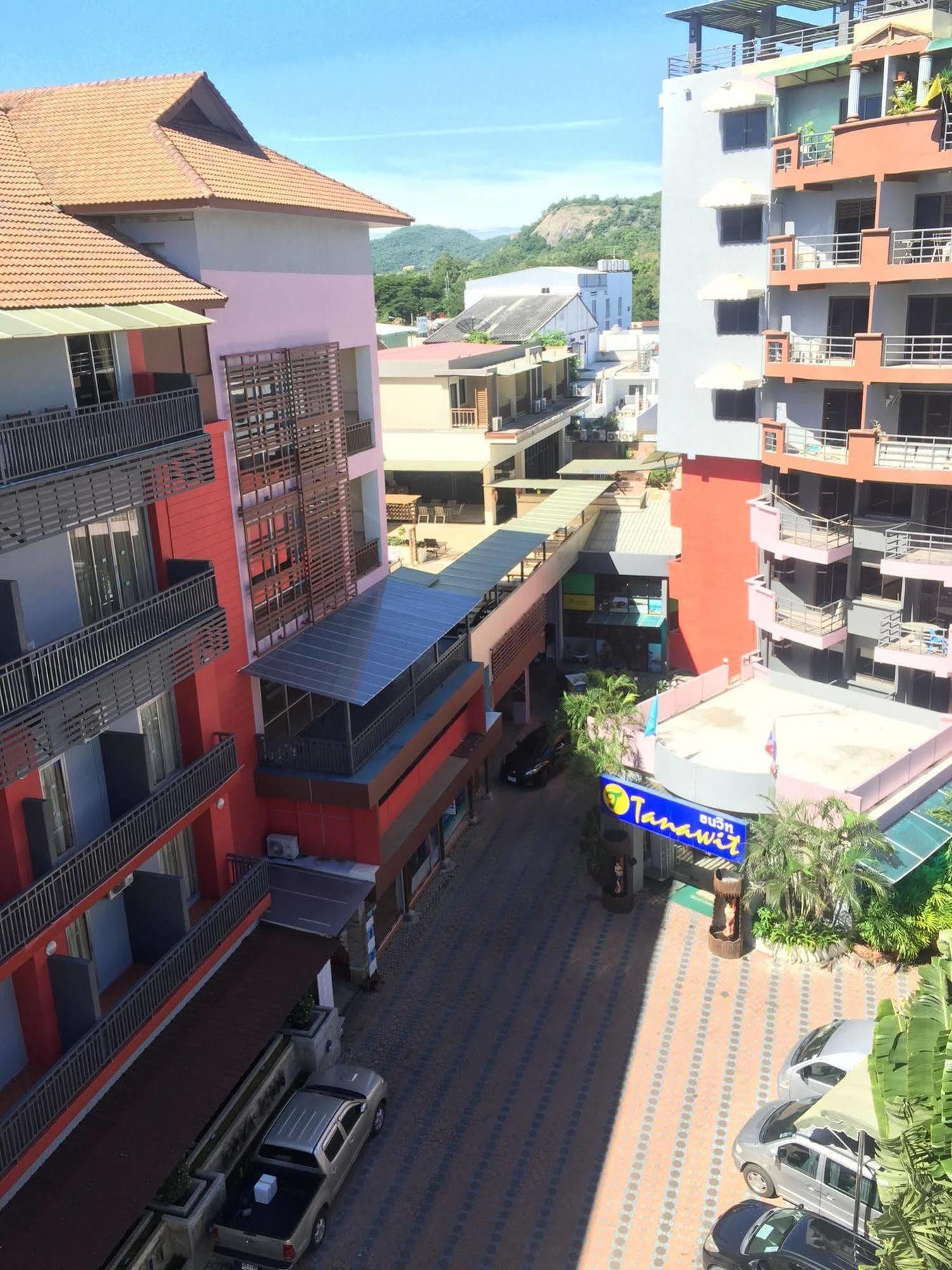 Tanawit Hotel & Spa Hua Hin Exterior photo