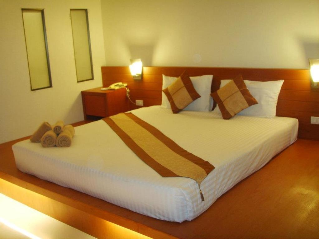Tanawit Hotel & Spa Hua Hin Exterior photo
